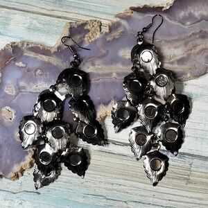 Elegant Metalic Black Leaf Dangle Earrings